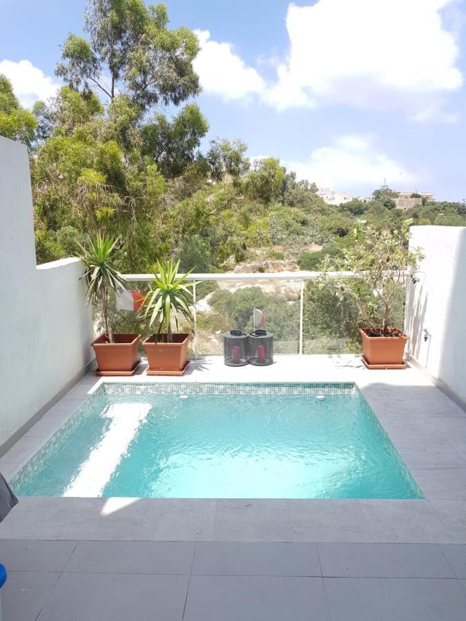 Duplex Maisonette With Heated P-Pool And Jacuzzi Saint Julian's Exterior foto